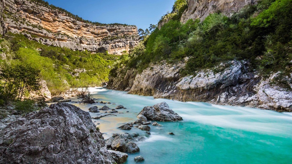 The clear waters of the Verdon Gorge